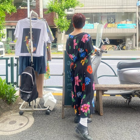 [USED]花柄BLACKボタンガウンワンピース