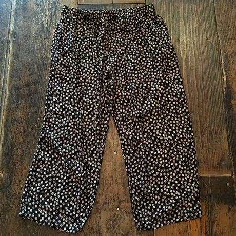 [USED]  コーヒー豆 柄のイージーパンツ