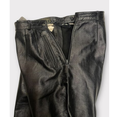 [USED] ハイウエストLEATHER PANTS  🖤