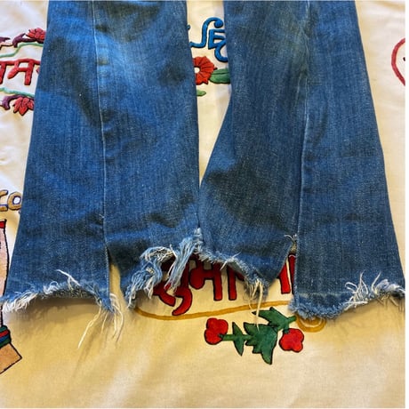 [USED] Levi's RED　CUT OFFデニム