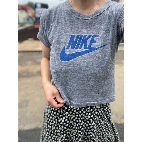 [USED] Vintage  NIKE  SHORT Tee