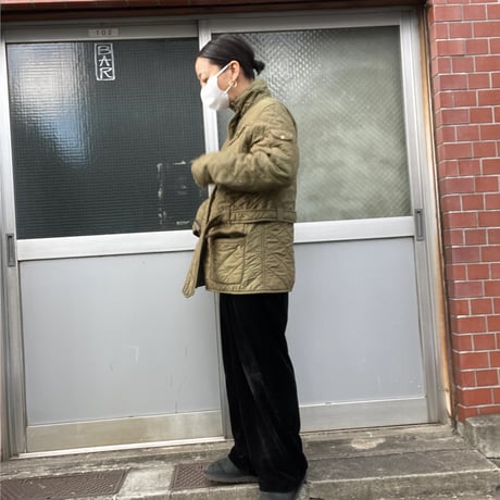 [USED]”Barbour" INTERNATIONAL QUILT KHAKI-14