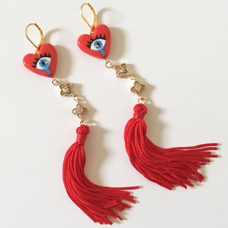 [BENICOTOY] EYE HEART RED TASSELピアス