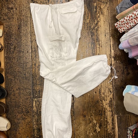 [USED]  白☠️CARGO PANTS