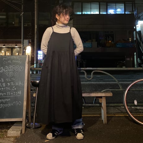 [USED] 黒ストラップワンピース