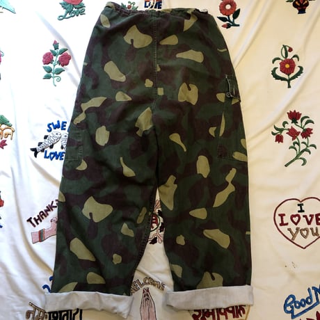 [USED] リメイクFinland ARMY CAMOパンツ