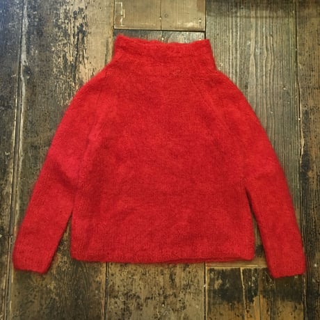 [USED]RED♡ハイネックのモヘアニット