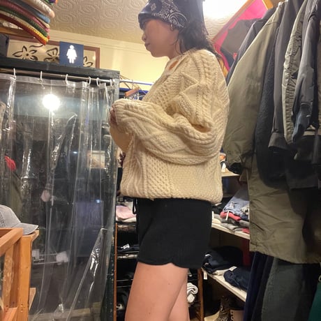 [USED] NAVYカラーのニットショーツ