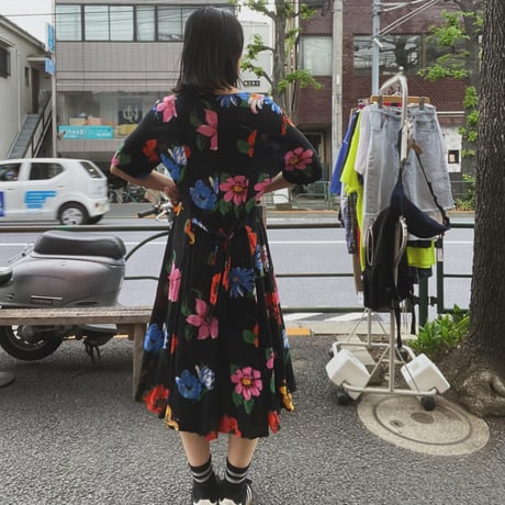 [USED]花柄BLACKボタンガウンワンピース