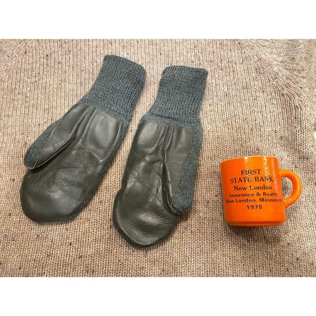[DEADSTOCK] スイス軍 WOOL/LEATHER ミトングローブ