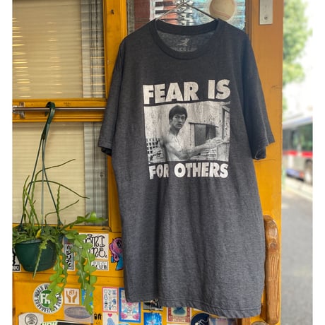 [USED] 'FEAR IS FOR OHTERS' Tee🔥