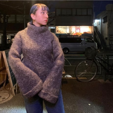 [USED] 袖がフレアのハイネックニット🤎