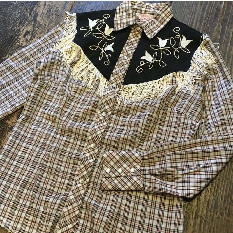 USA製 vintage 古着 ホワイト レース フリンジ ウエスタン シャツ USA製 vintage 古着 ホワイト レース フリンジ ウエスタン シャツ
