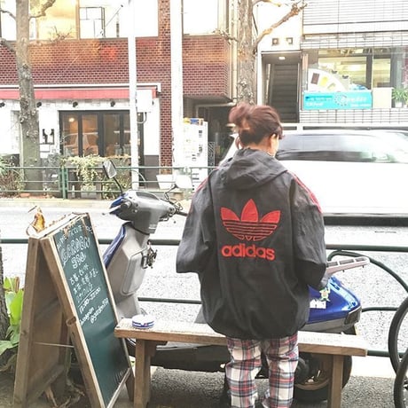[USED] adidas BIG ナイロンパーカー