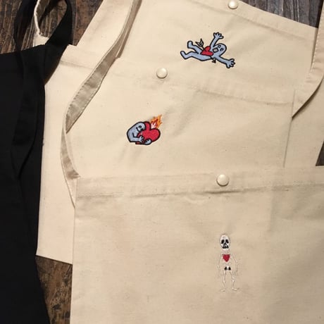 [BENICOTOY] 刺繍 サコッシュ