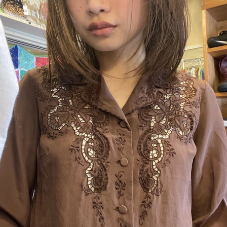 [USED] 100％silk shirt