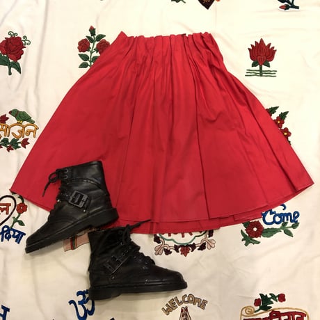 [USED] RED ひざ丈 ギャザースカート♡
