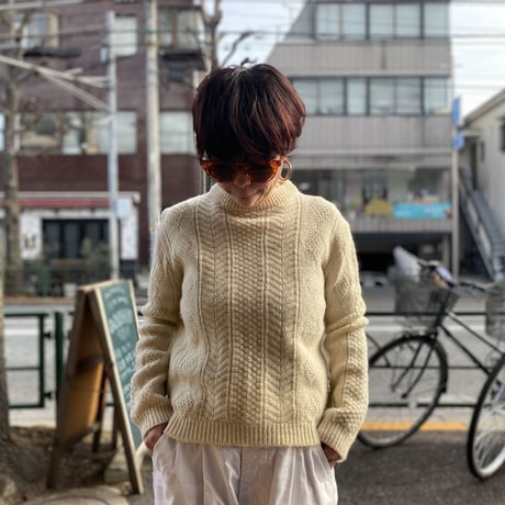 [USED]  コンパクトsize ケーブル ニット