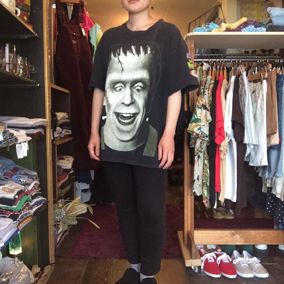 5738186c00d331a61c012dd4
