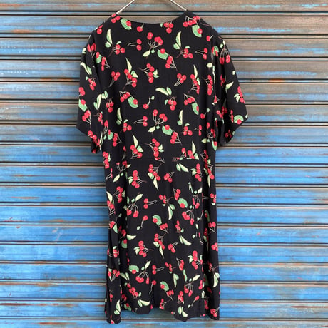 [USED]  さくらんぼ🍒ミニワンピ