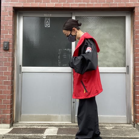 [USED] Marlboro NYLON PARKA