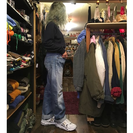 [USED] VINTAGE Levi's 501 W32 赤耳 ダメージデニム