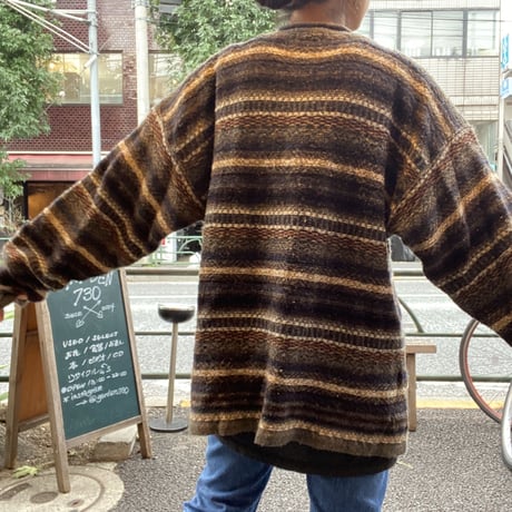 [USED] 渋めカラーのマルチボーダー ニット