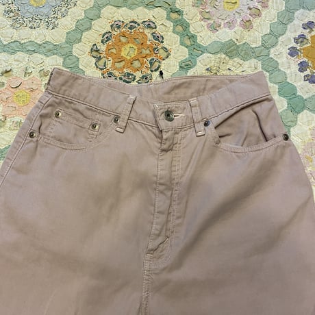 [USED] Levi's PINK テーパードPANTS🌸
