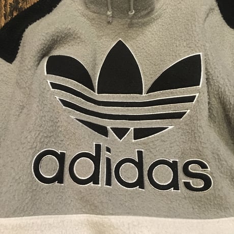 [USED]  adidas プルオーバー フリース！