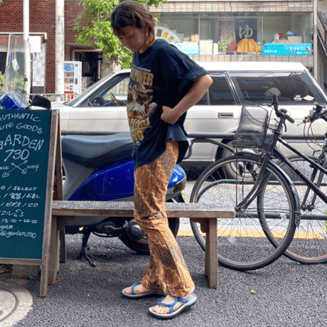 [USED] エキゾチック柄パンツ