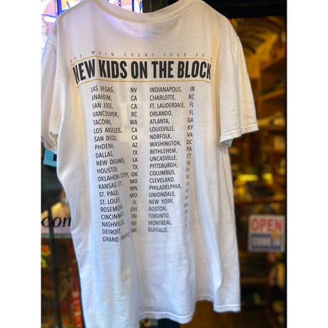 [USED] NEW KIDS TOUR Tee