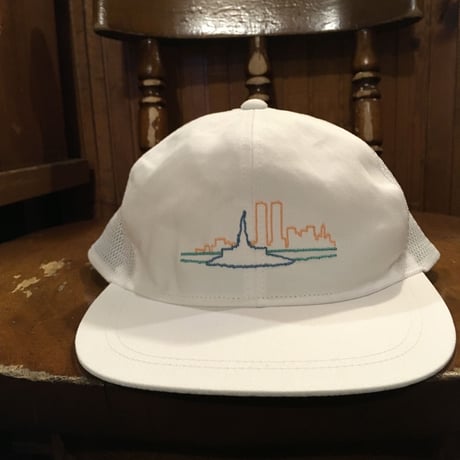 [JHAKX ] WHITE MESH CAP