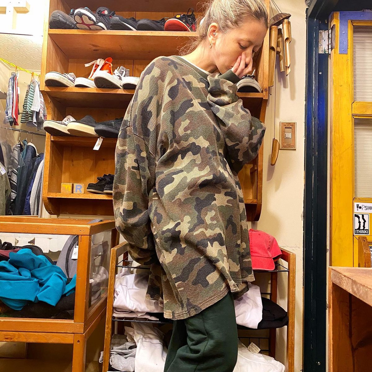 【完売品】proclub 迷彩サーマル y2k ストリート レア PROCLUB 迷彩 カモフラ サーマル ロンT y2k ホワイトカモ