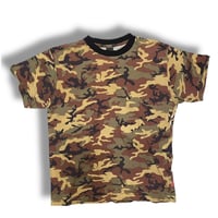 [USED] "Kylie jenner" CAMOTee