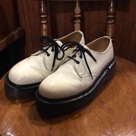 [USED] Dr.Martens  厚底 エナメル 3HOLE  made in England!