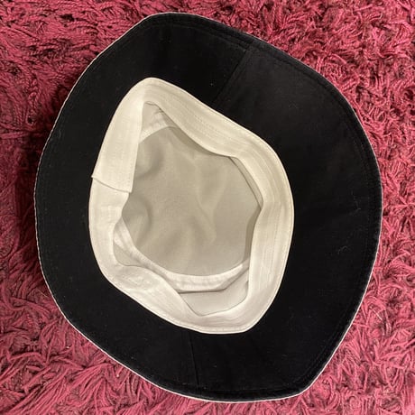 [USED] "HUITIEME" BUCKET HAT！