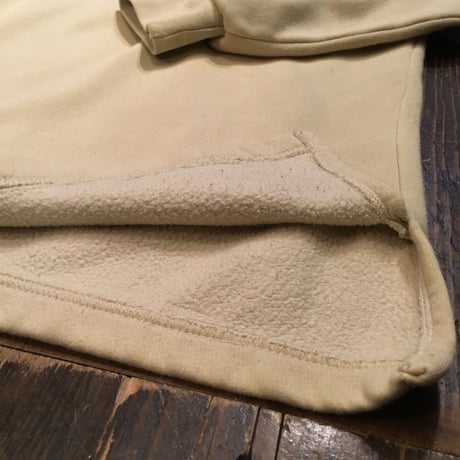 [USED] adidas クリーム色のBiG SWEAT