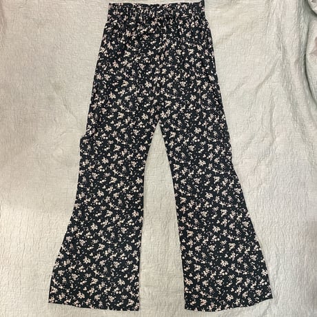 [USED] 小花柄フレアPANTS🌼