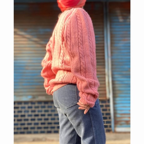 [USED] 淡〜いPINK💓ケーブルニット