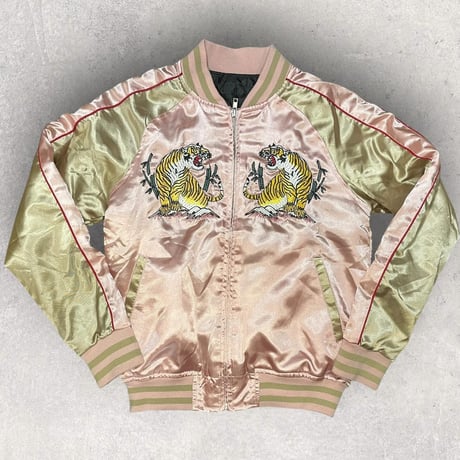 [USED]スカジャン 🩷 ピンク！