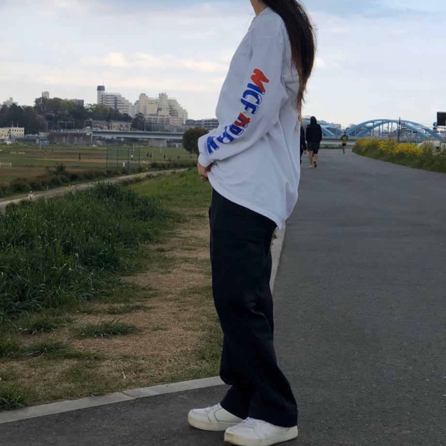 5e902a232a9a42487c1a42ee