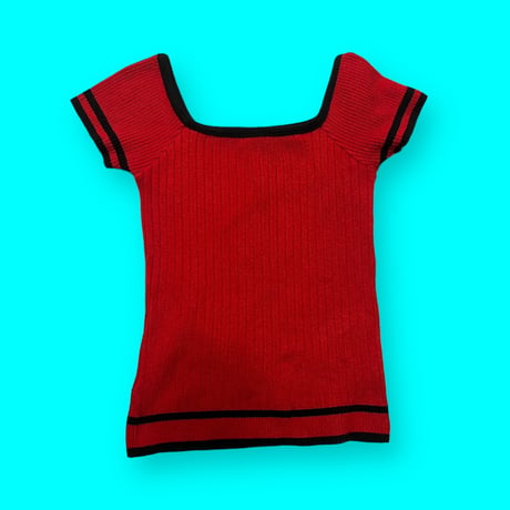 [USED]RED❤️ニットtops