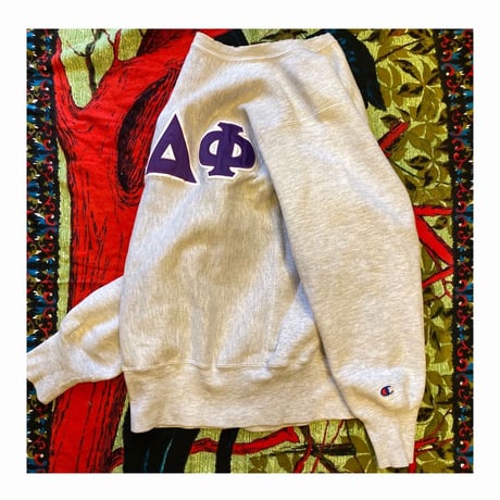 [USED] 90's REVERSE SWEAT