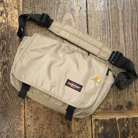 [USED] EASTPACK  ショルダーBAG