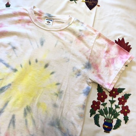 [USED] NEON♡ TIE-DYE Tee