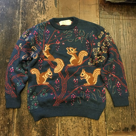 [USED] かわいい！リスいっぱいのニット