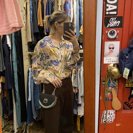 [USED] "Pineapple Juice" RAYON ALOHA SHIRT🌴