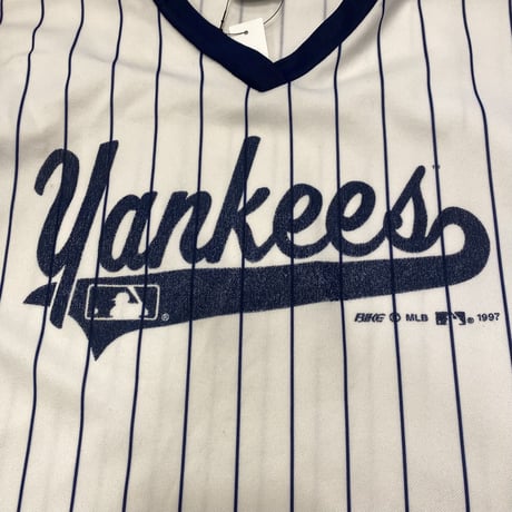 [USED] "NY Yankees" BASEBALL SHIRT⚾︎