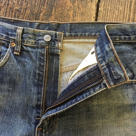 [USED] Levis 502 'BIG E'レプリカ ダメージデニム