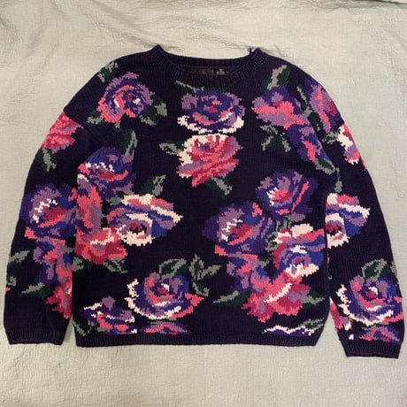 [USED] "PAUL HARRIS" FLOWER KNIT🌸